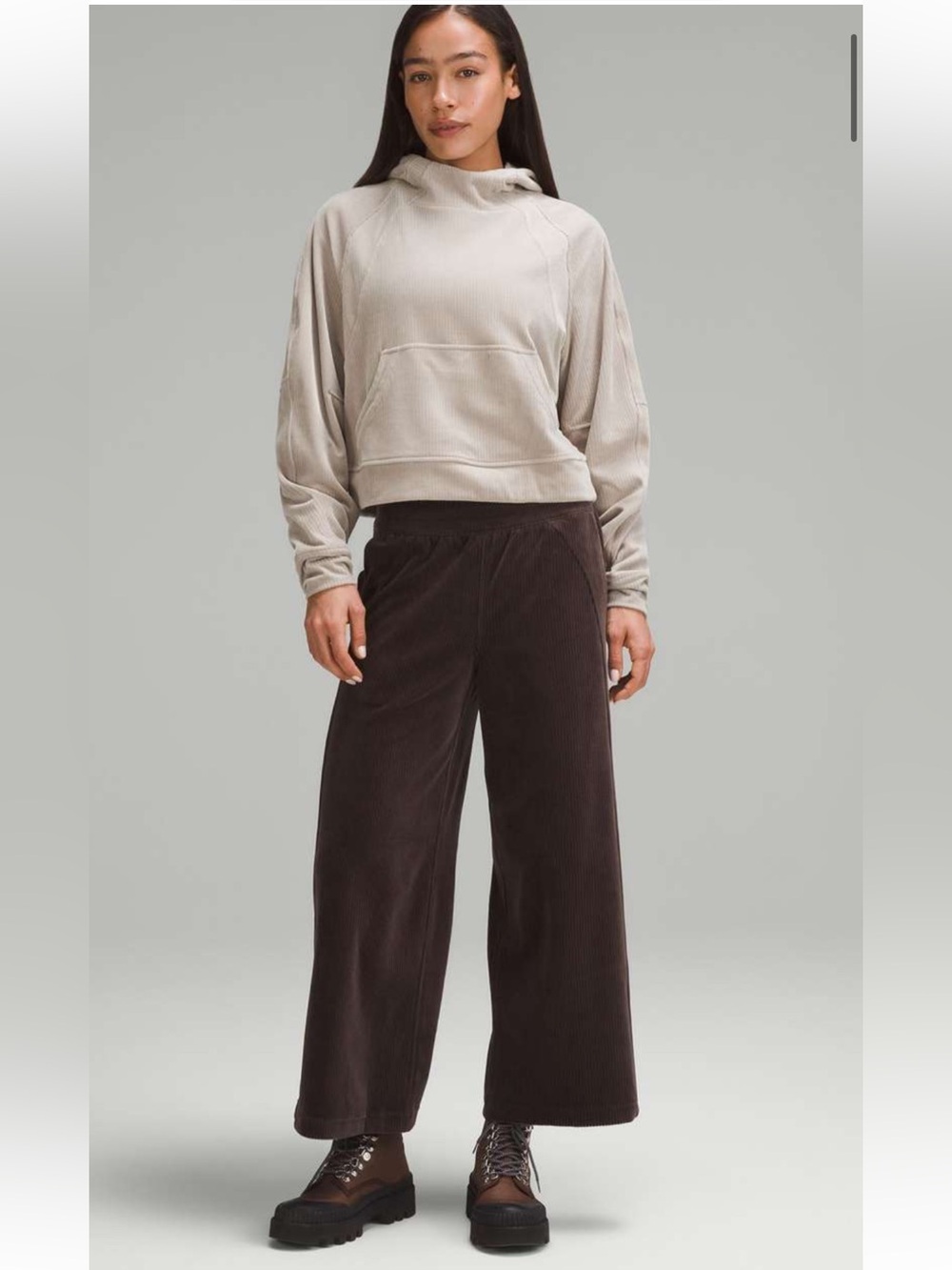 Lululemon Scuba Mid-Rise Wide-Leg Crop Velvet Cord Size 10